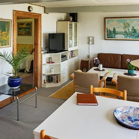 Two-bedroom Holiday In * Sønder Stenderup